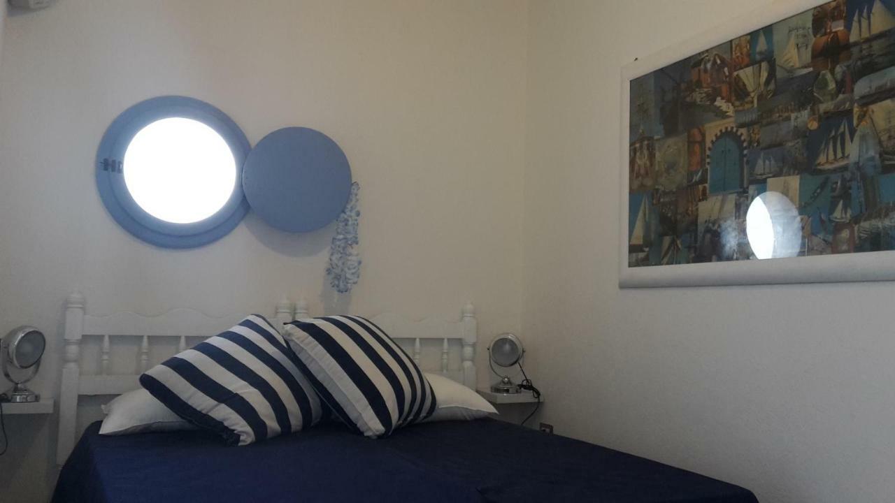 Bed and Breakfast La Casa Di Nina à La Maddalena  Extérieur photo
