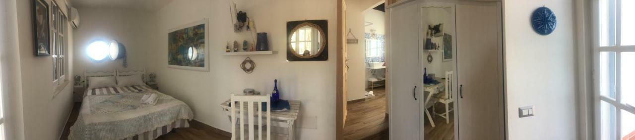Bed and Breakfast La Casa Di Nina à La Maddalena  Extérieur photo