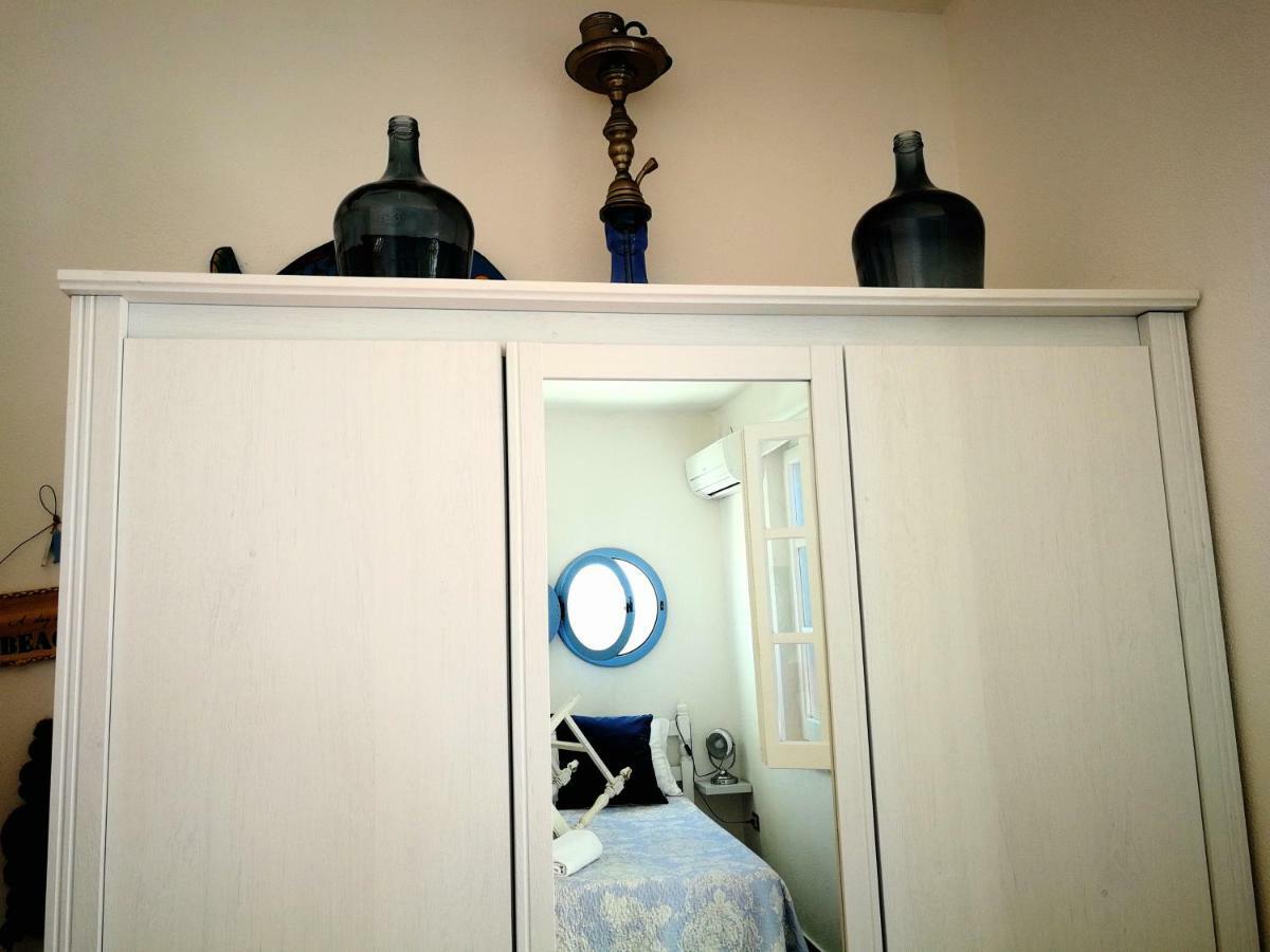 Bed and Breakfast La Casa Di Nina à La Maddalena  Extérieur photo